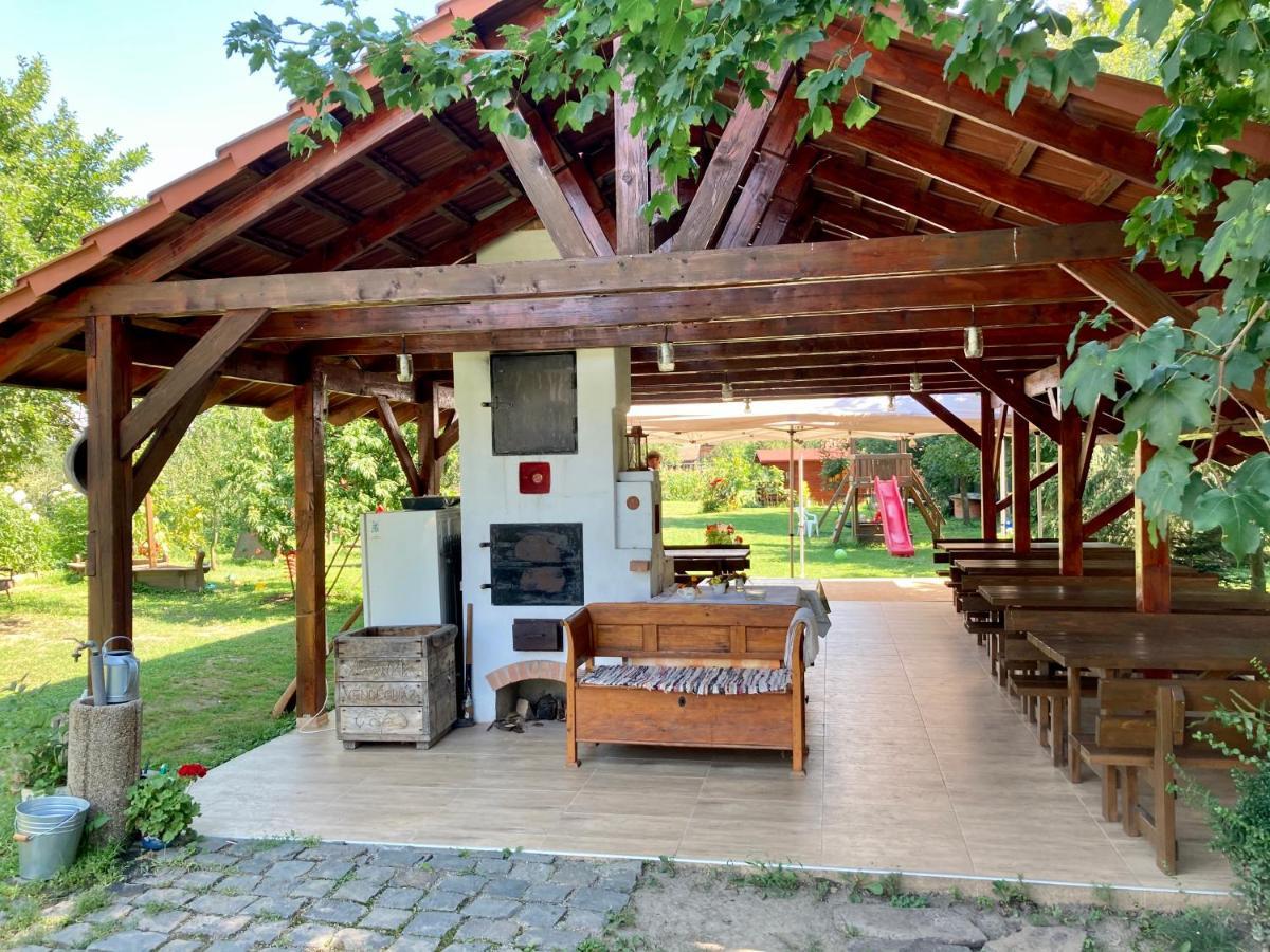 Ubytovanie U Aranky Cierna nad Tisou Exterior foto